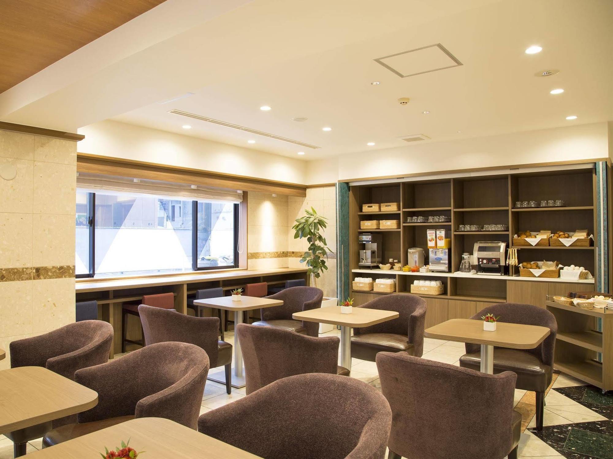 Almont Inn Tokyo Nihonbashi Buitenkant foto